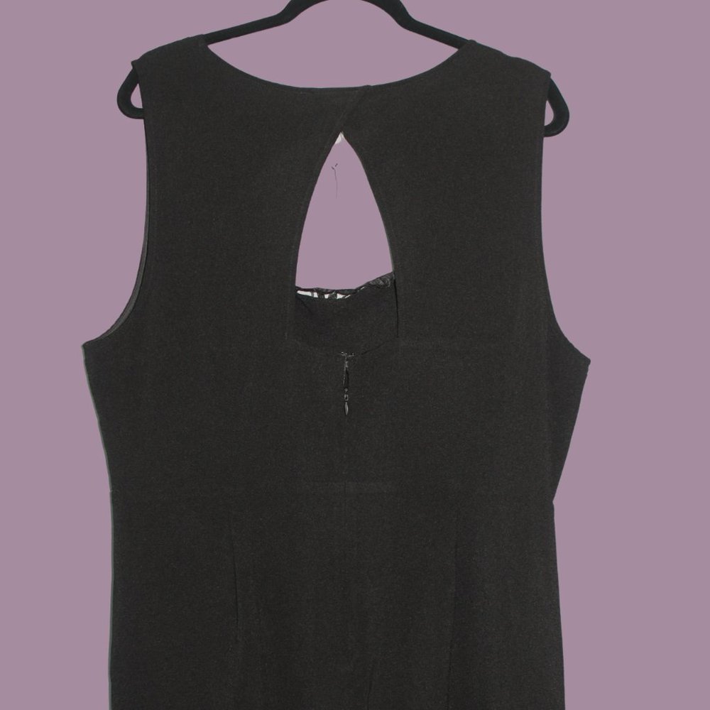 Body Con Dress with Lace details